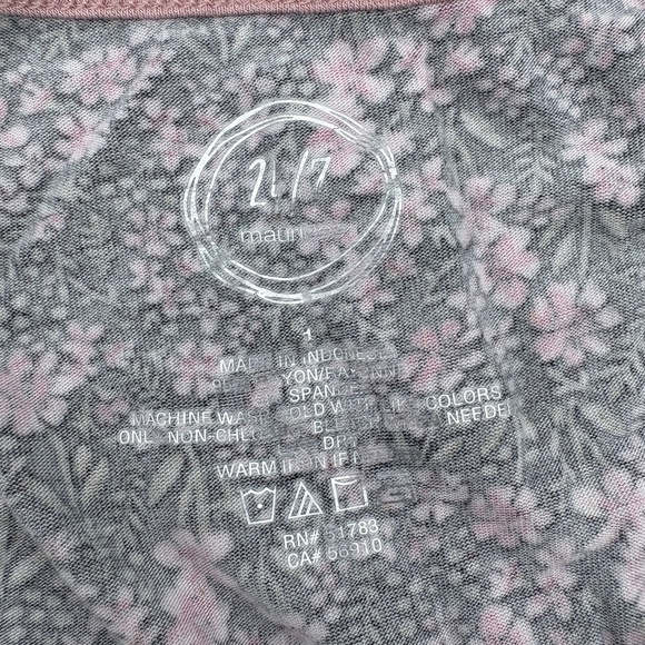 Maurices Floral Short Sleeve Top - Ladies Plus Size 1X - Picture 3 of 3